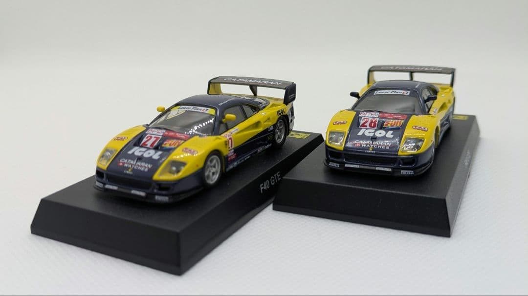 京商 1/64 CVS フェラーリレーシングF40 GTE NO28、27
