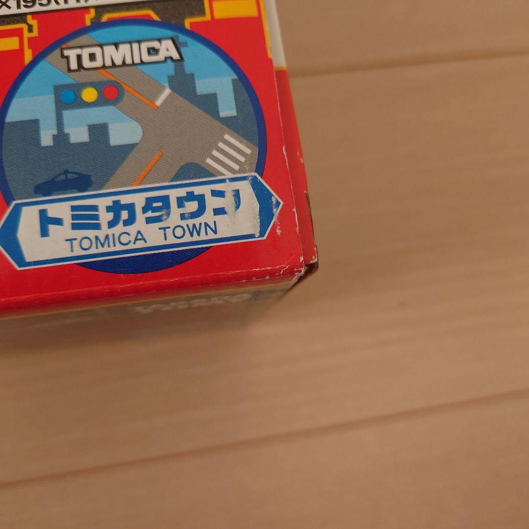 トミカアクション高速どうろ　マツダCX5高速道路パトロールカー付き　新品未使用