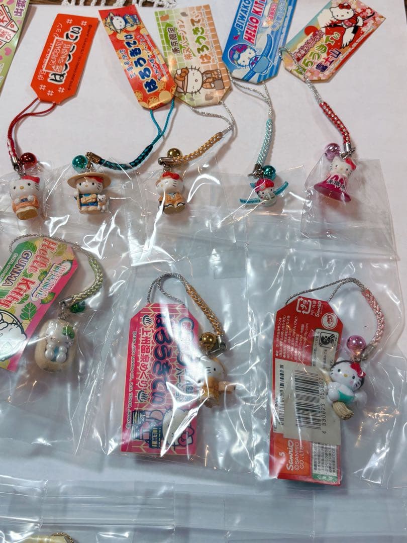 ハローキティ ご当地ストラップ 20点