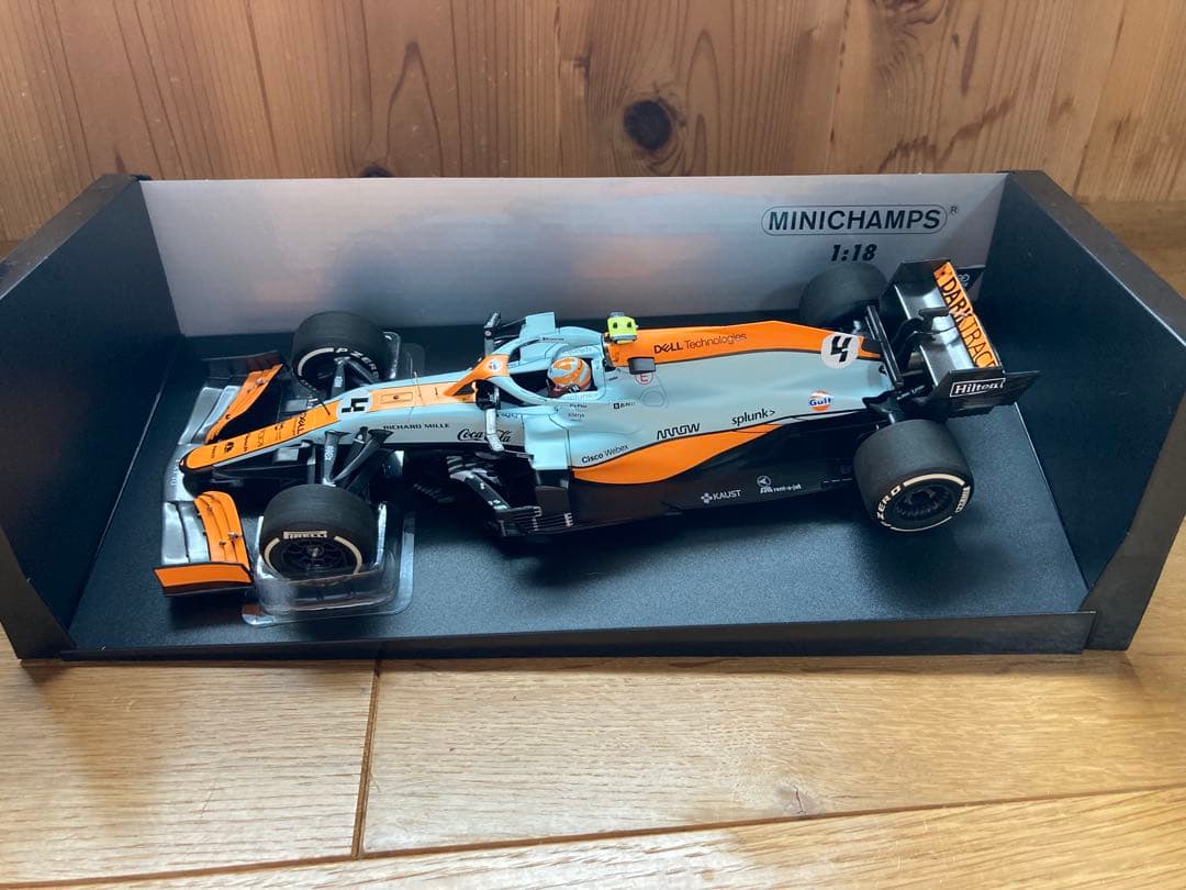 ミニチャンプス1/18 2021 ランドノリス F1 ガルフ　Gluf