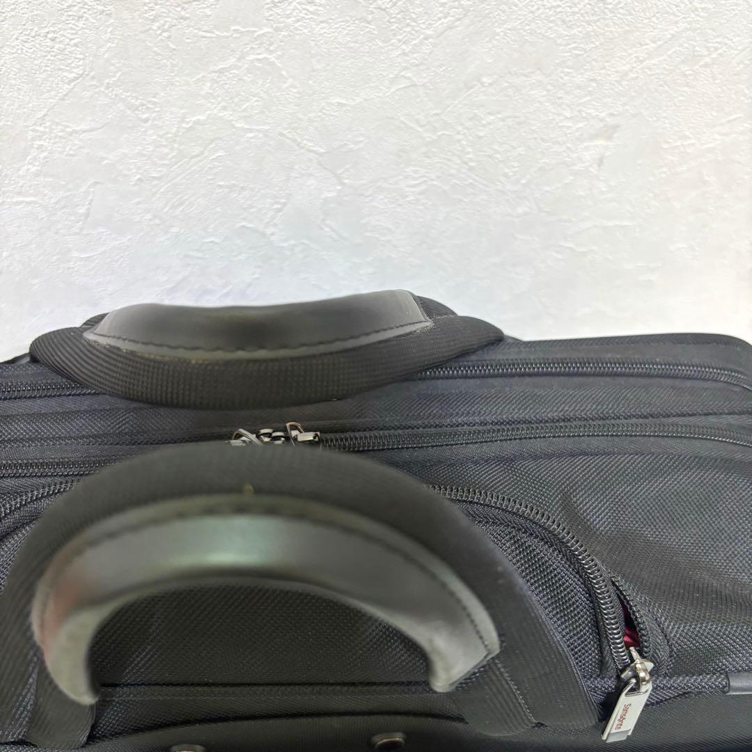 希少 サムソナイト 2輪 キャリーバッグ スーツケース　大容量　2層