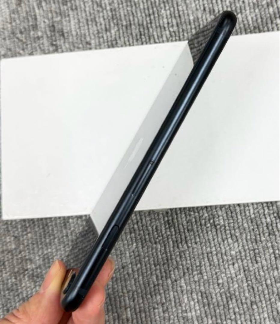 iPhone SE 第2.3 128GB 256GB ミッドナイト SIMフリー