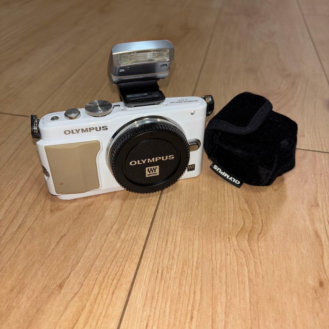 Wi-Fi SDカード付き　オリンパス PL5 ミラーレスカメラ