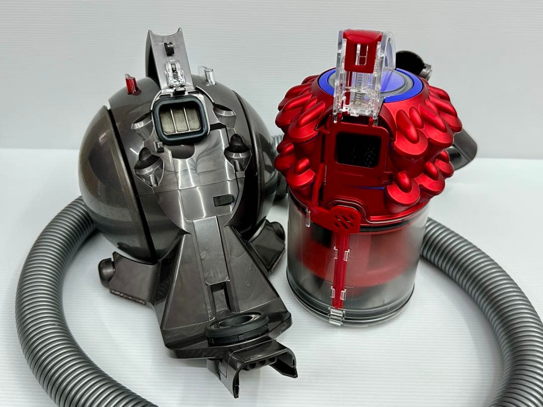 動作保証品　赤　ダイソン　CY24 掃除機　本体のみ　ホース ダストケース付