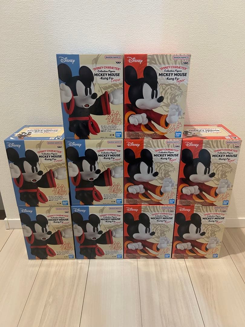 ミッキーマウスカンフーフィギュア
