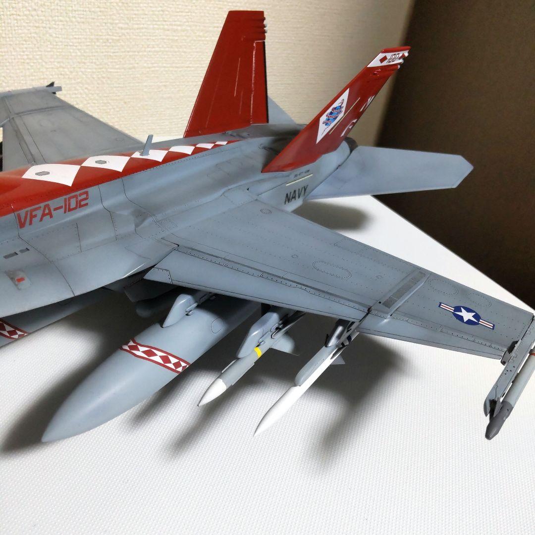 戦闘機プラモデル完成品ハセガワ1/48F-18スーパーホーネット