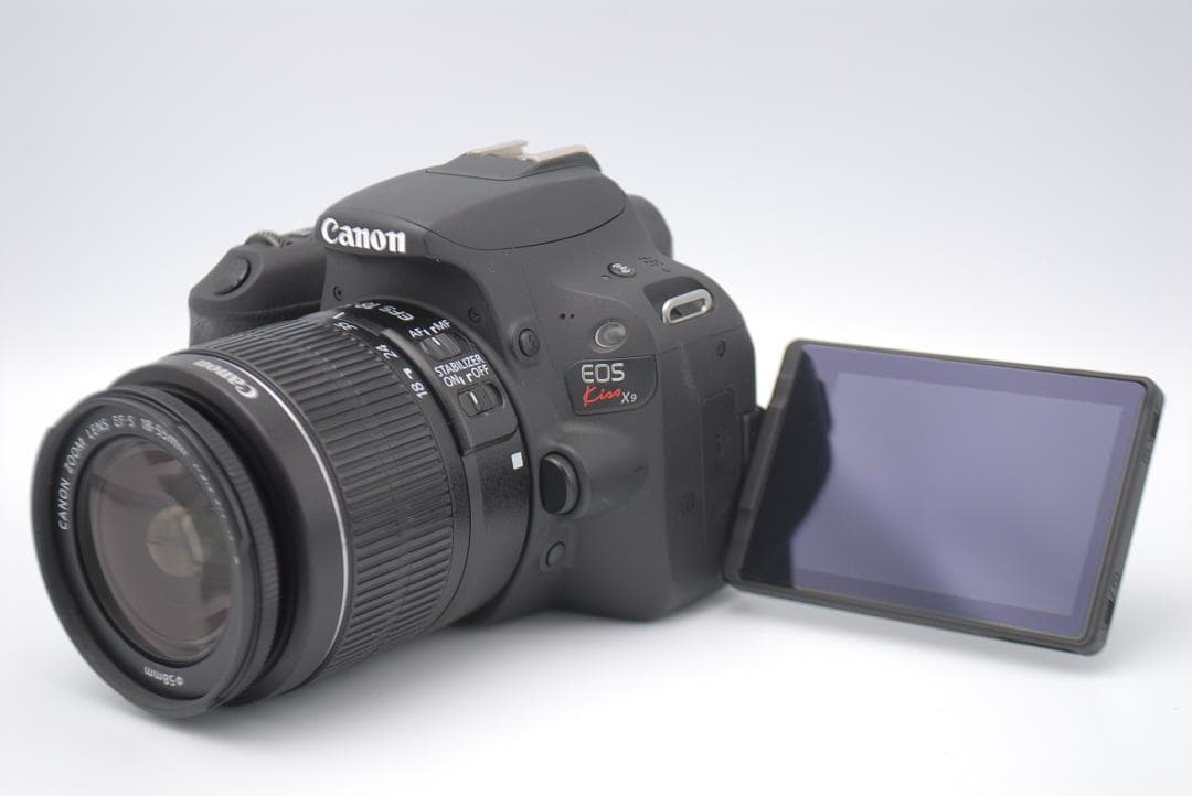 美品⭐️軽量⭐Canon Kiss X9 一眼レフ Wi-Fi機能搭載 初心者向け