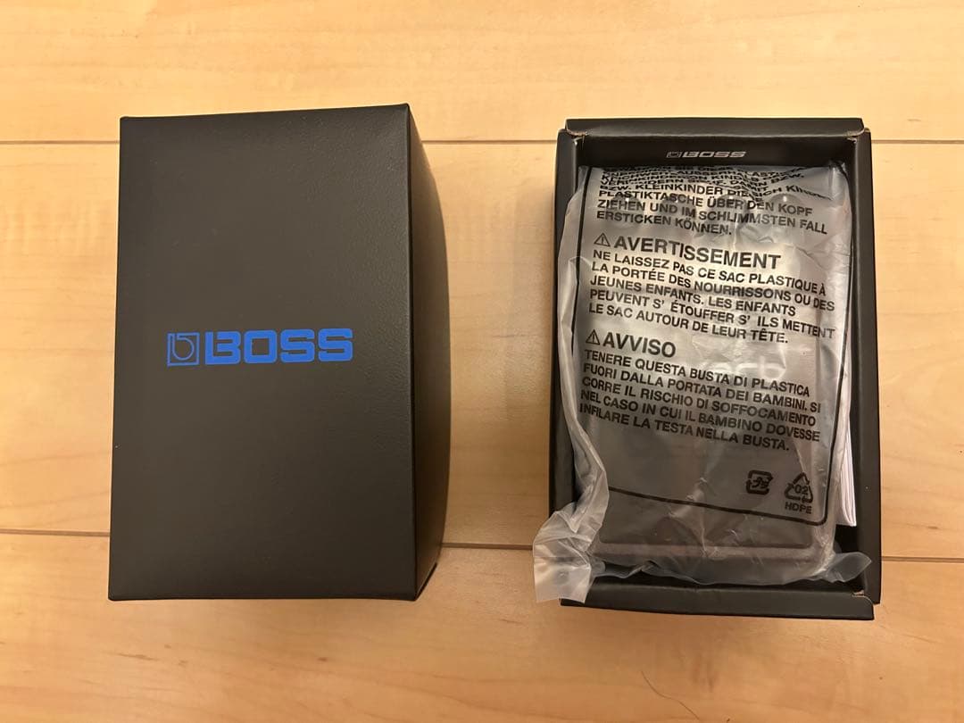 美品 BOSS RV-6 リバーブエフェクター