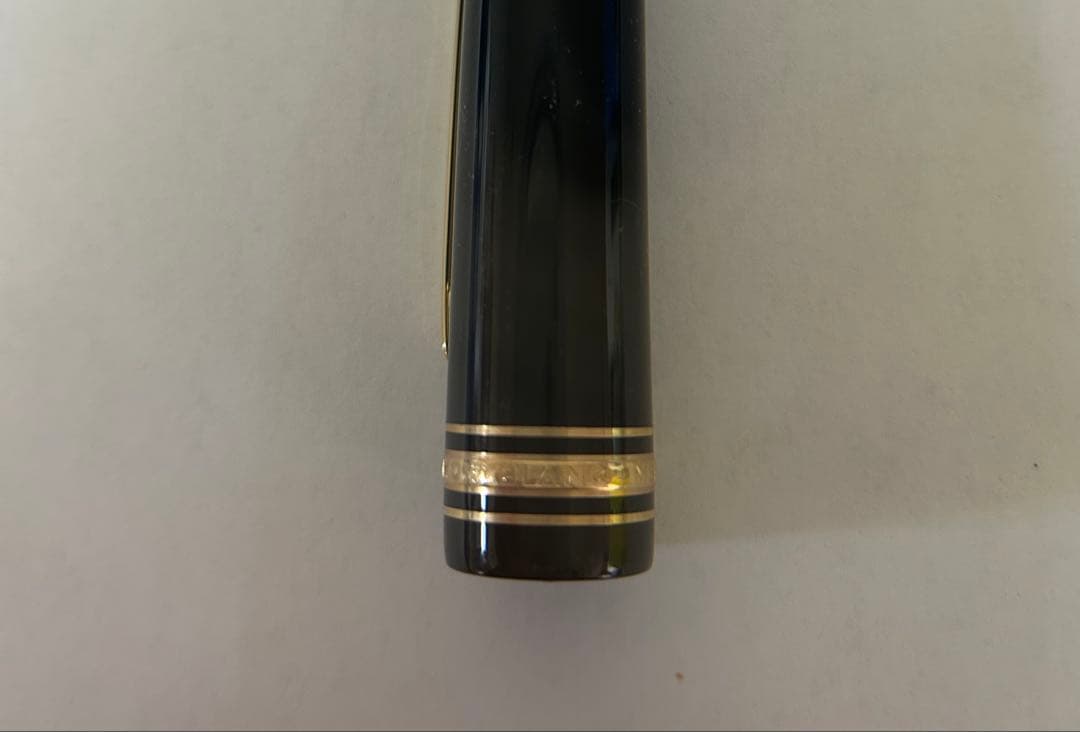 モンブラン 万年筆 黒 金ペン先 4810 18K 専用ケース付き　No.149