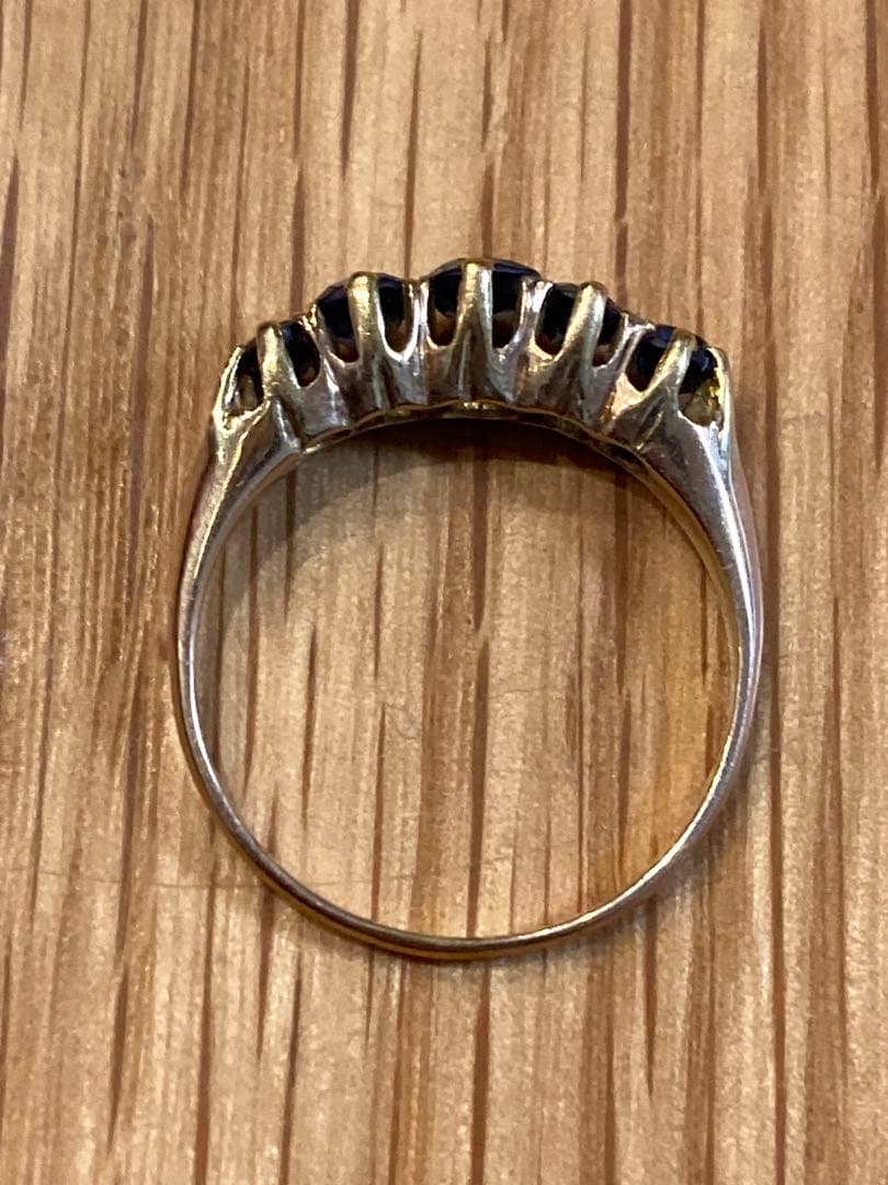 レ*ン様 サファイア　ファイブストーンリング　ヴィクトリアン　鑑別書付き