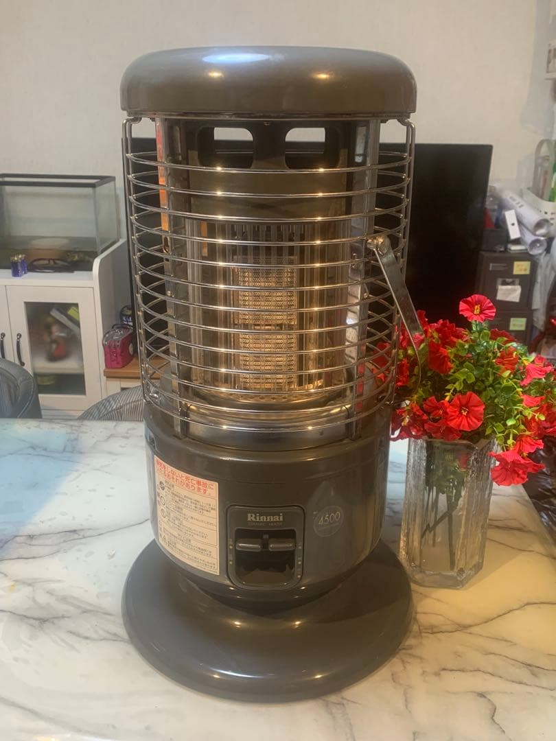 良品●Rinnai ◆ ガス赤外線ストーブ　LPガスR-1290VMSⅢ-401