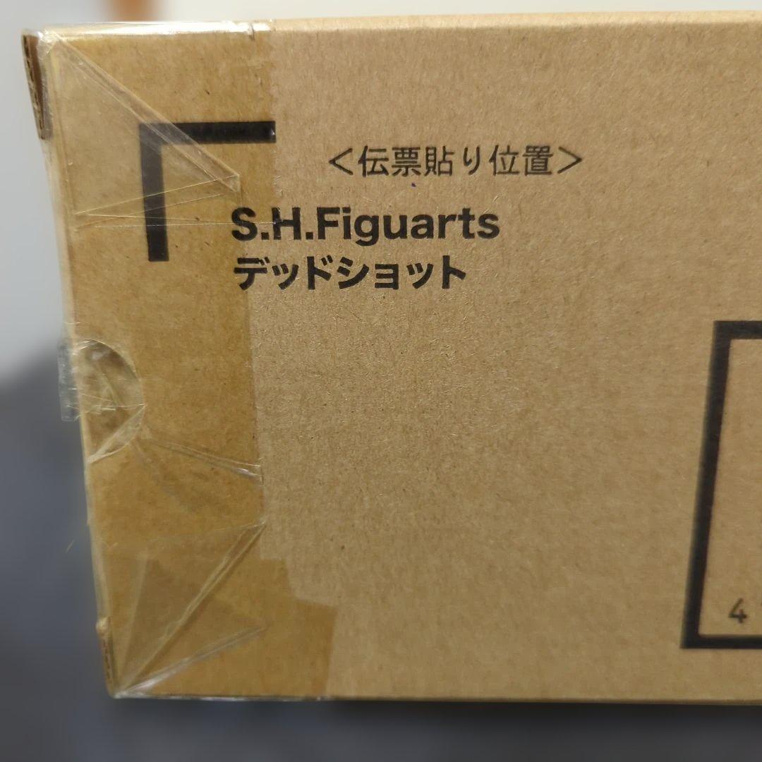 SHフィギュアーツ　デッドショット