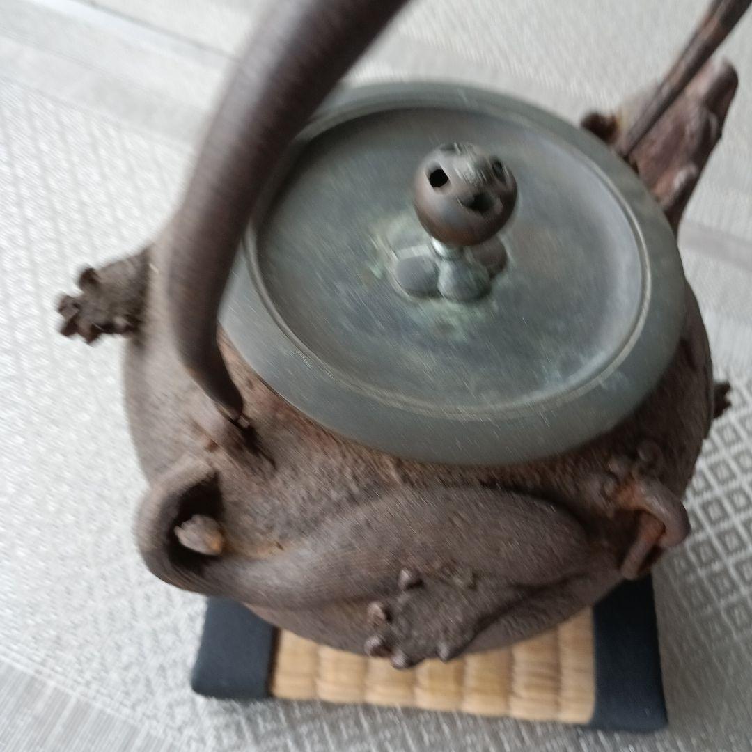 タヌキ型 鉄瓶 鋳鉄製 約20cm