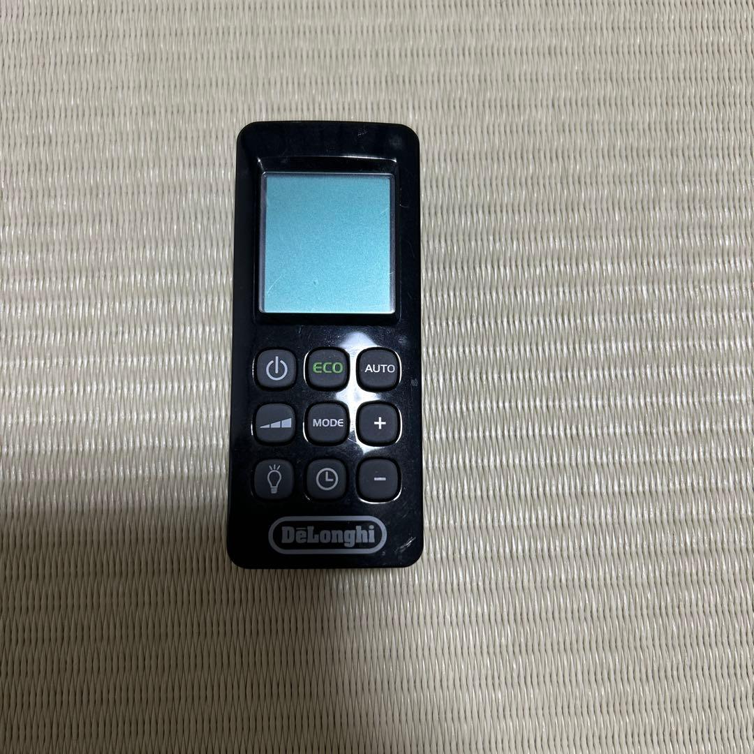 555様【美品】デロンギ　マルチダイナミックヒーター DeLonghi MDH0