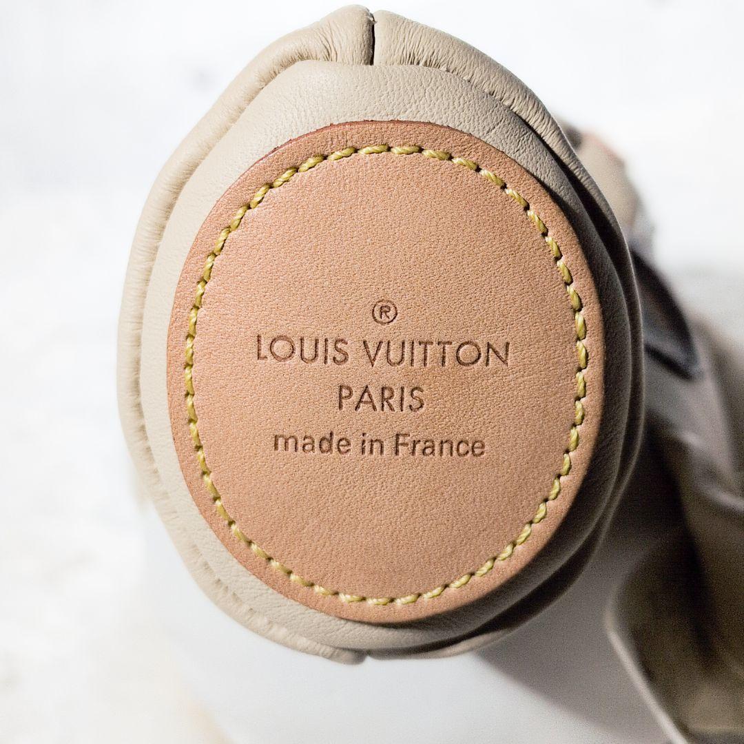 【極美品 希少】ルイヴィトン　ドゥドゥ　ルイス　うさぎ　ぬいぐるみ　モノグラム