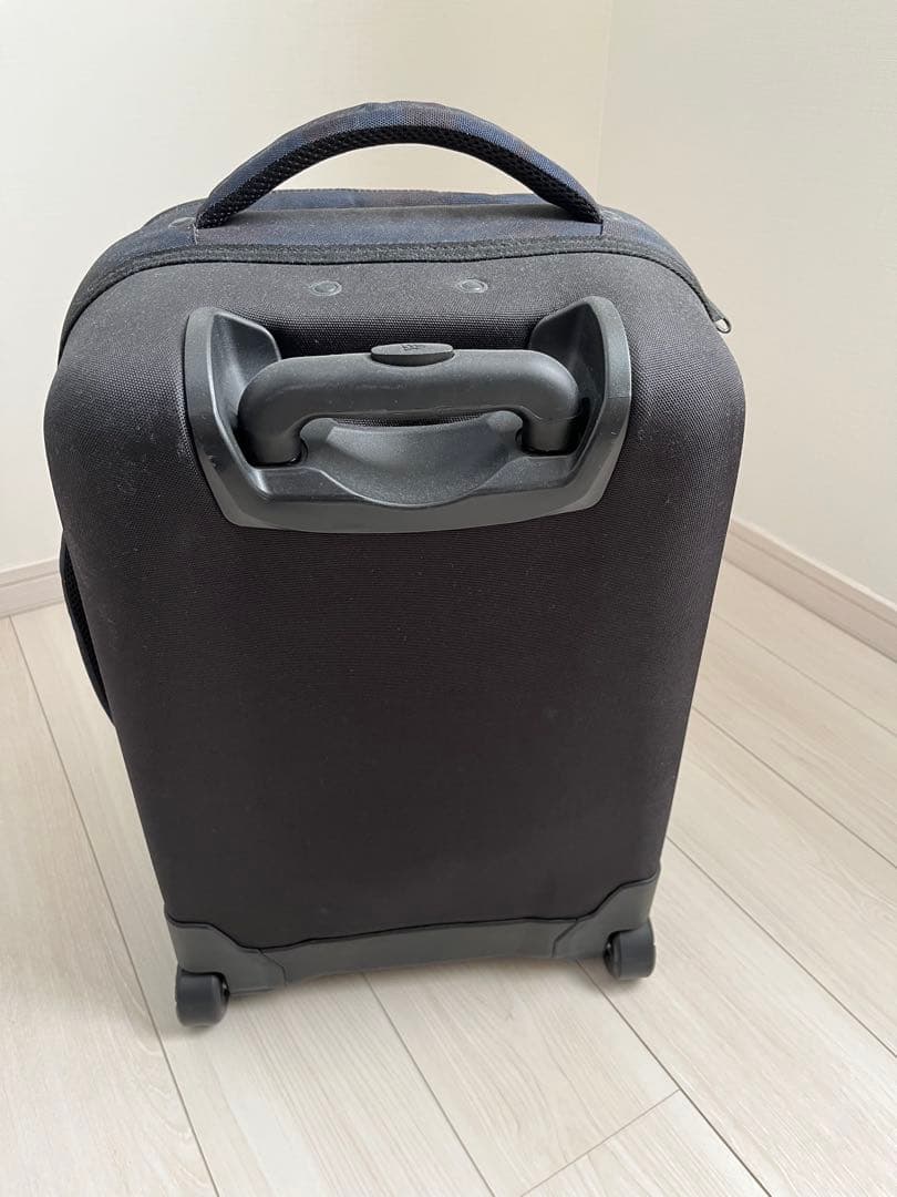 カモフラージュ柄 キャリーケース