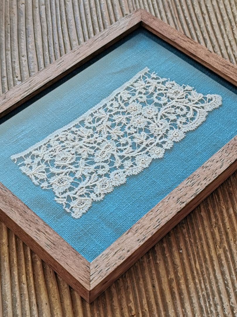 アンティークベルギー ロザリンペルレ 薔薇と小花のレース ニードル刺繍 額装品