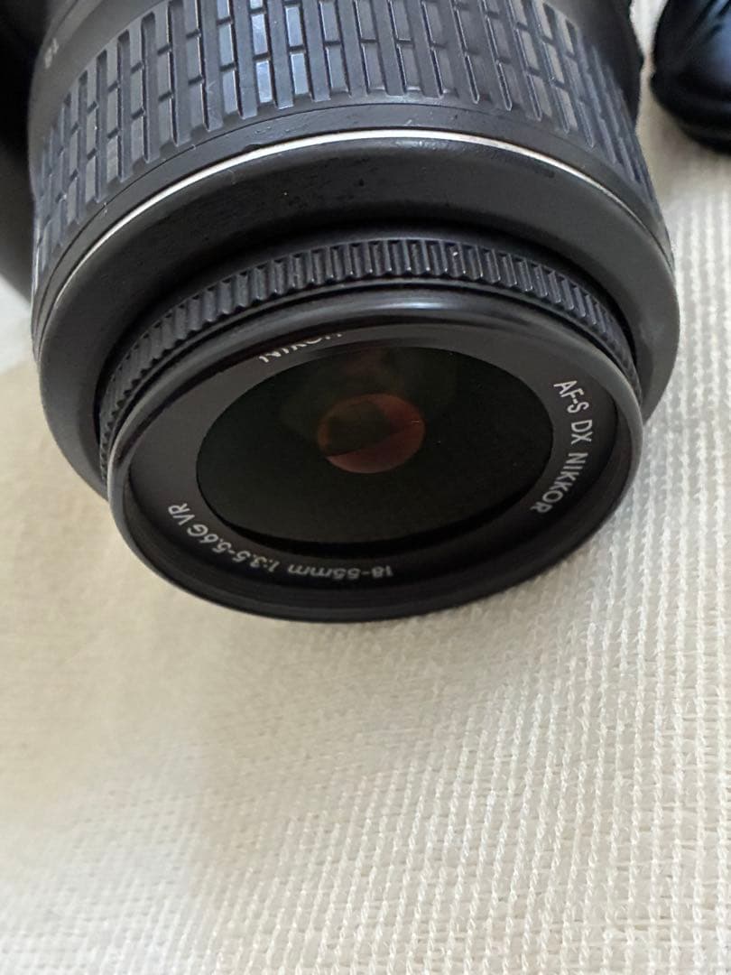 Nikon d5000 一眼レフカメラ