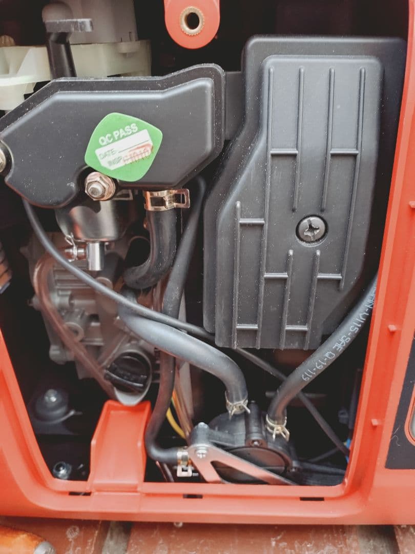 Dream Power　インバーター発電機　EIVG-900D　美品