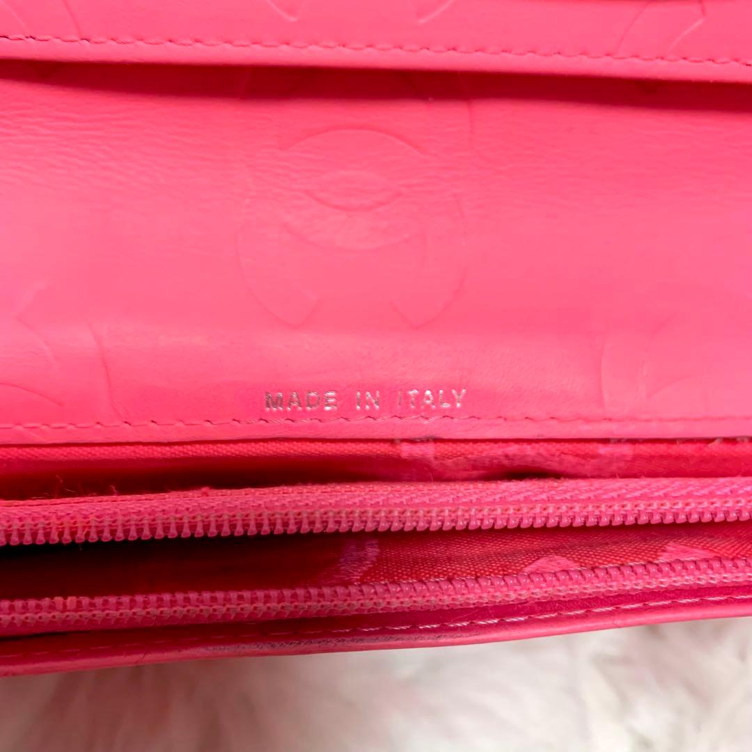 美品！カンボンラインCHANEL 二つ折り財布 黒　ピンク　マトラッセ