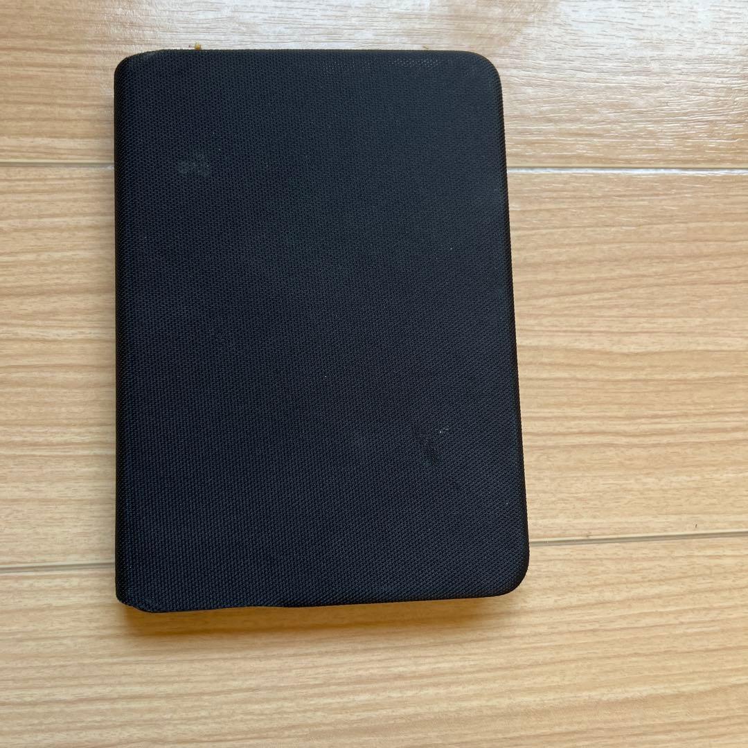 iPad mini4 モデル 128GB シルバー 本体 キーボードケース付き