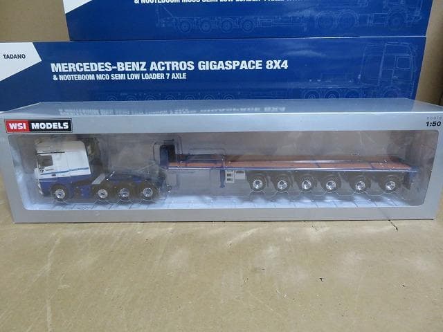 専用 期間限定値下 WSI 1/50 TADANO Mercedes 8x4
