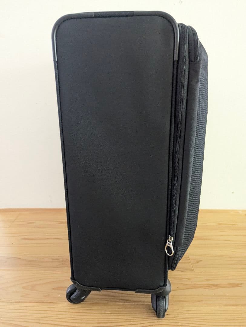 良品サムソナイト ビーライト 4 スピナー55 エキスパンダブル キャリーケース