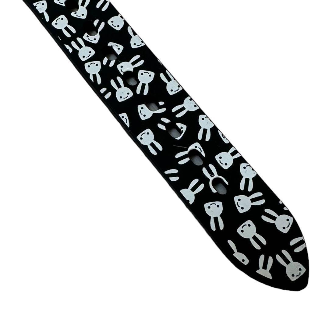 ✨CUNE✨【箱付き 美品】シリコンバンドウォッチ ウサギタクサン 腕時計