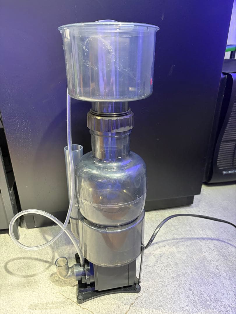 海道達磨　プロテインスキマー