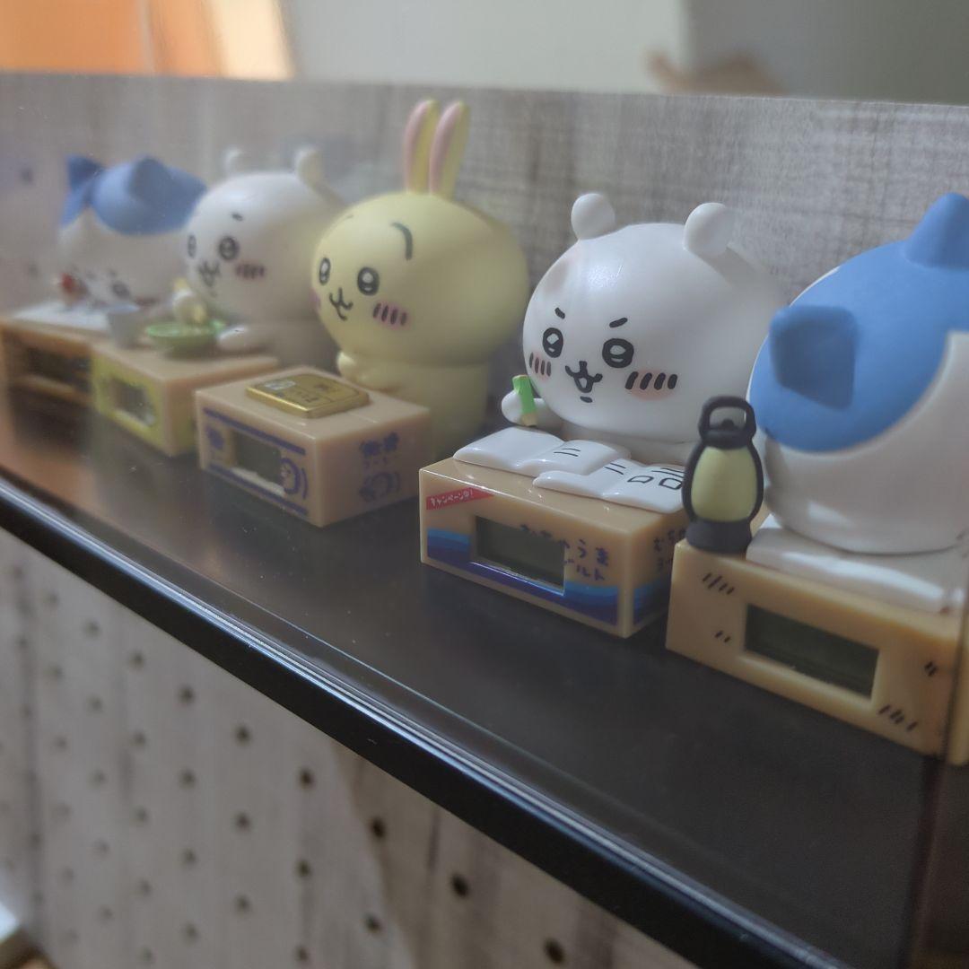 ちいかわ　ガチャコンプ　勉強