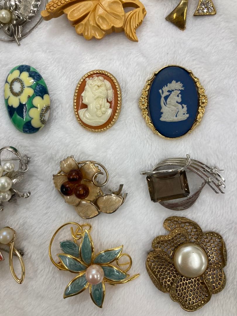 レディース　アクセサリー　プローチ　真珠　宝石　プローチ59点まとめ売り