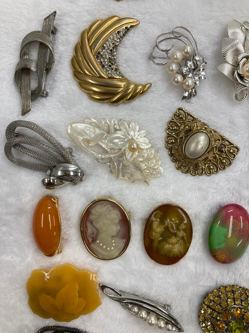 レディース　アクセサリー　プローチ　真珠　宝石　プローチ59点まとめ売り