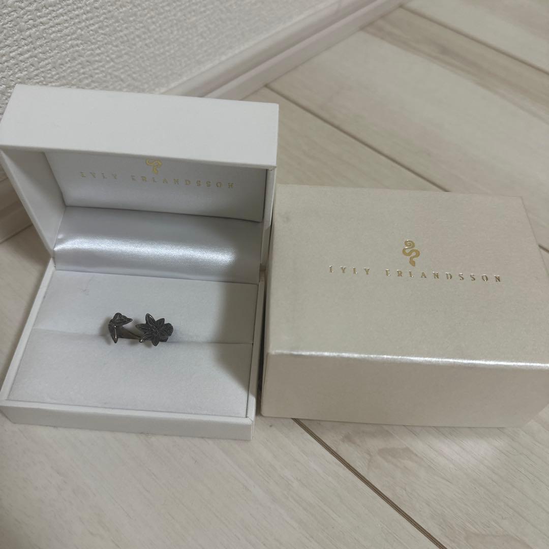 LYLY ERLANDSSON the SILENCE パピヨンリング シルバー