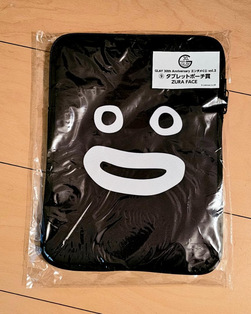 GLAY グレンダイザーU Tシャツ 当選限定品 、ズラー氏タブレットポーチ
