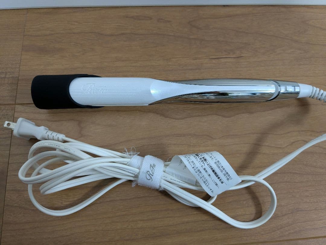 ReFa ストレートヘアアイロン RE-AC02A　2022年製