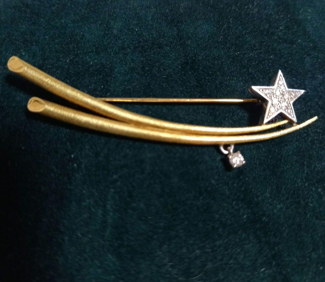 Xyraです ジュエリー　ブローチ　田宮千穂　K18 ダイヤ