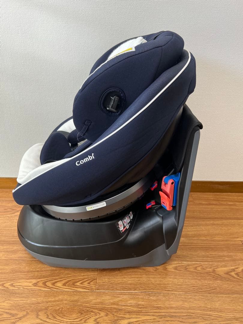 コンビ クルムーヴスマート JJ-550 ネイビー チャイルドシート