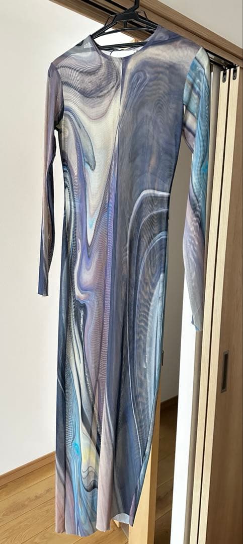 シアーマキシワンピ　ビーチウェア　MUSINSA