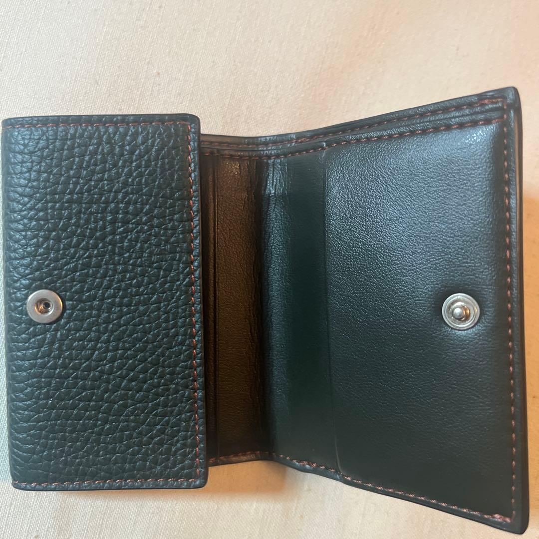 マルニ marni レザー製3つ折り財布 オリーブ グリーン ほぼ未使用 美品
