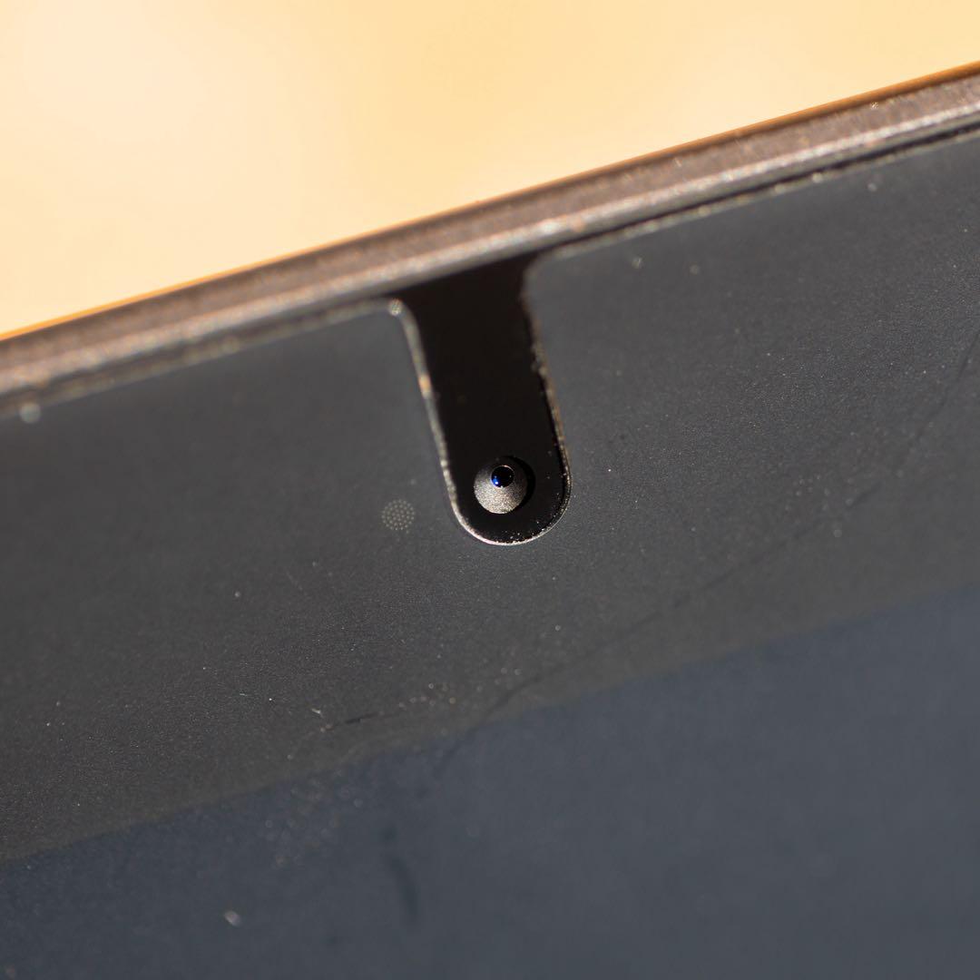 iPad 第7世代 Wi-Fiモデル 32GBケース・ワイヤレスキーボード付き