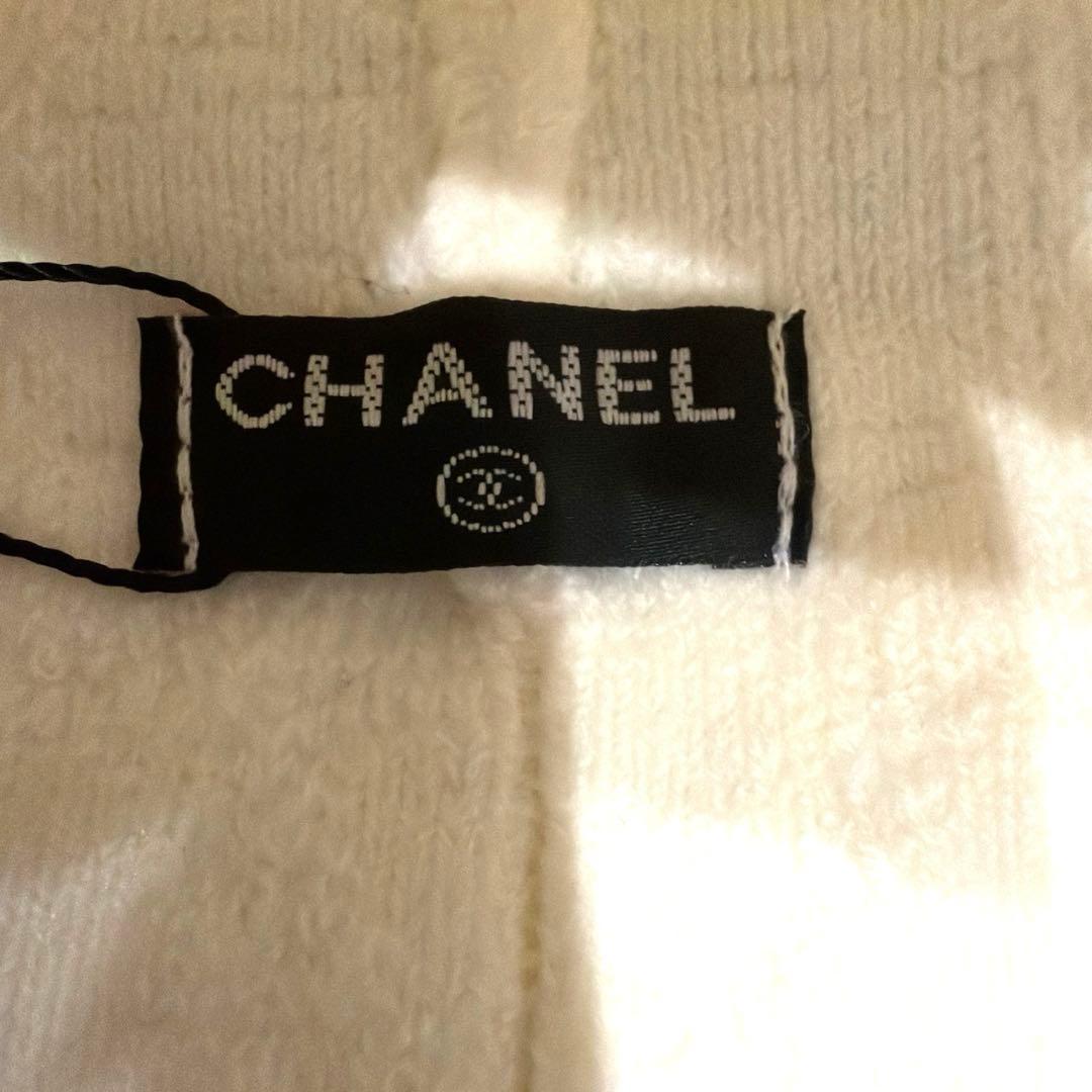 CHANEL ニットビーニー White