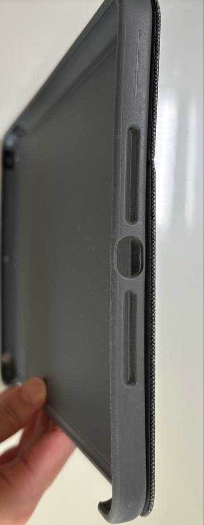 ロジクール iPad 10.2 インチ コンボタッチ　 iK1057BKA