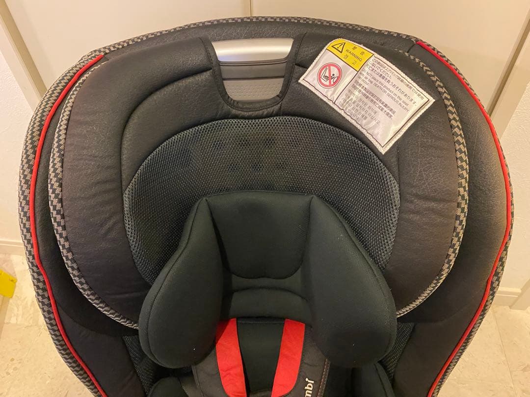 コンビ　チャイルドシート　マルゴットEG ブラック　黒