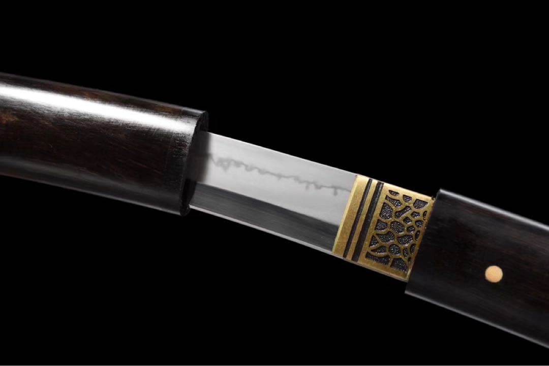 檀木居合刀 刀装具 日本刀 模造刀 武具 舞踊刀 鎧通し 短刀 互目丁子焼き