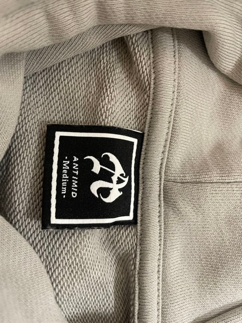 トップス ANTIMID BIG LOGO HOODIE