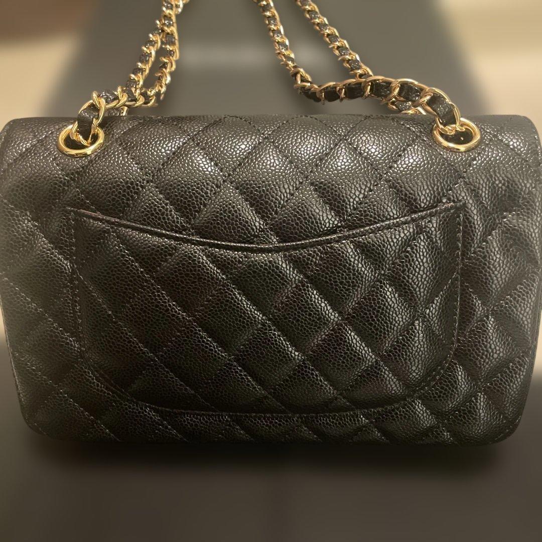 CHANEL マトラッセブラック ショルダーバッグ キルティング　ノベルティー