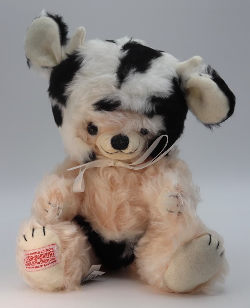 チーキー・カウ2009年度干支 牛耳の被り物 日本限定 MERRYTHOUGHT