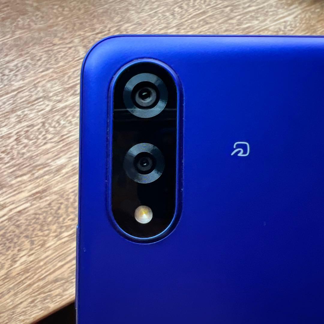 BASIO activ3 青 Android スマホ本体 充電器付き