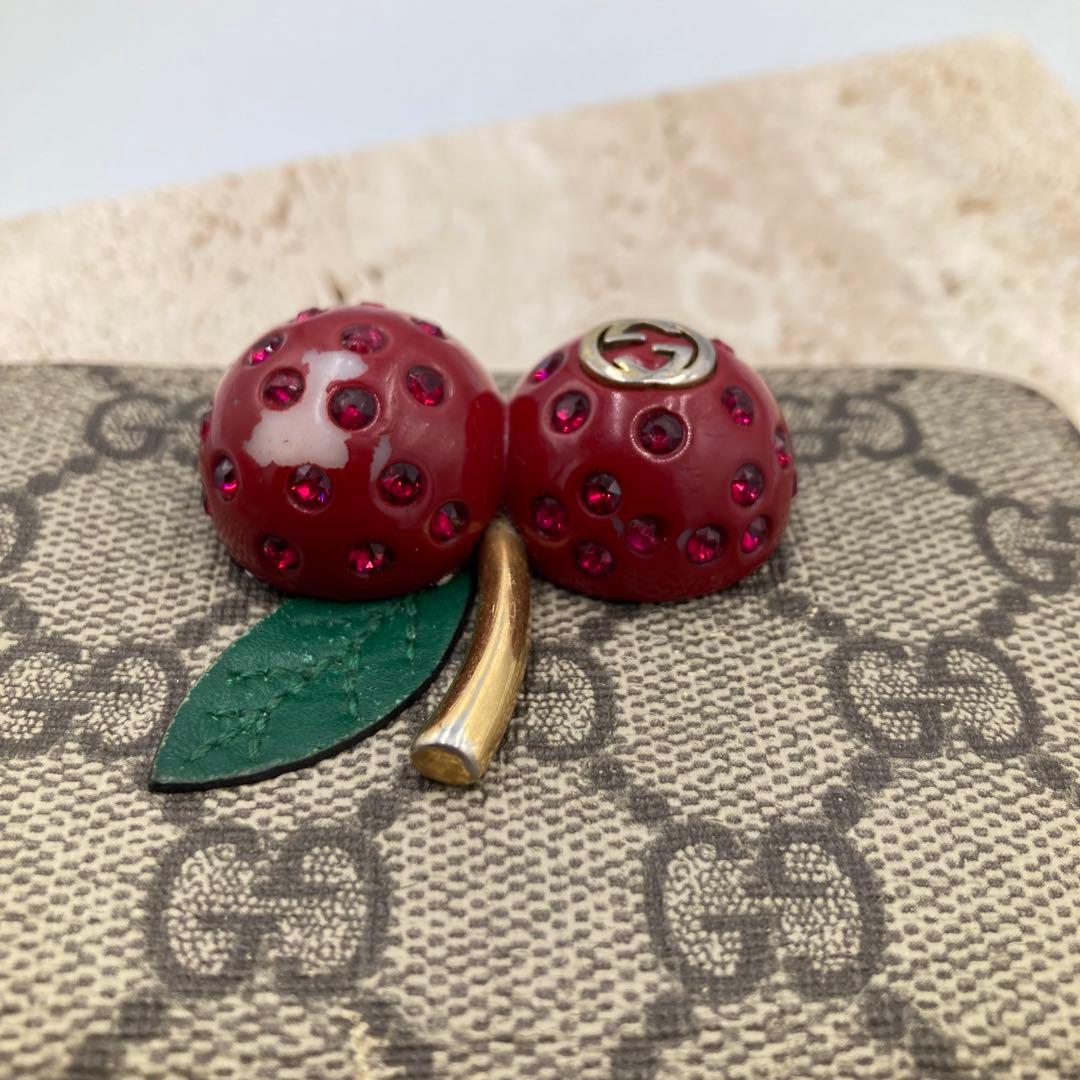 GUCCI グッチ　折り財布　さくらんぼ　pvc 6A