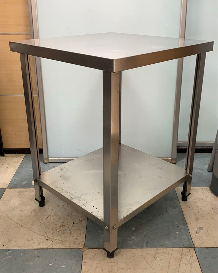 業務用ステンレス作業台 調理台 高さ800㎜×幅600㎜×奥行600㎜